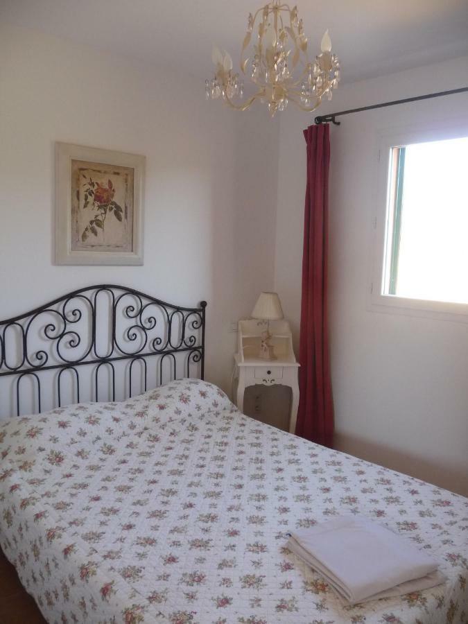 Residence A Merula カルヴィ エクステリア 写真